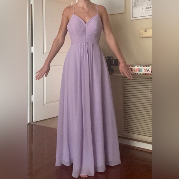 Elegant Lavender Evening Gown - Picture 2 of 3